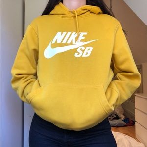 Nike sweater